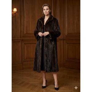 Vintage Furrary New York Mahogany Mink Coat | Bespoke Heritage Luxury M